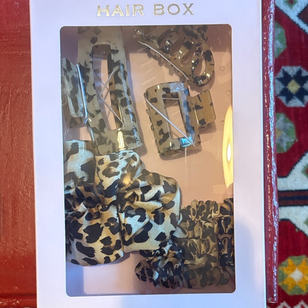Leopard Print Hair Accessory Set